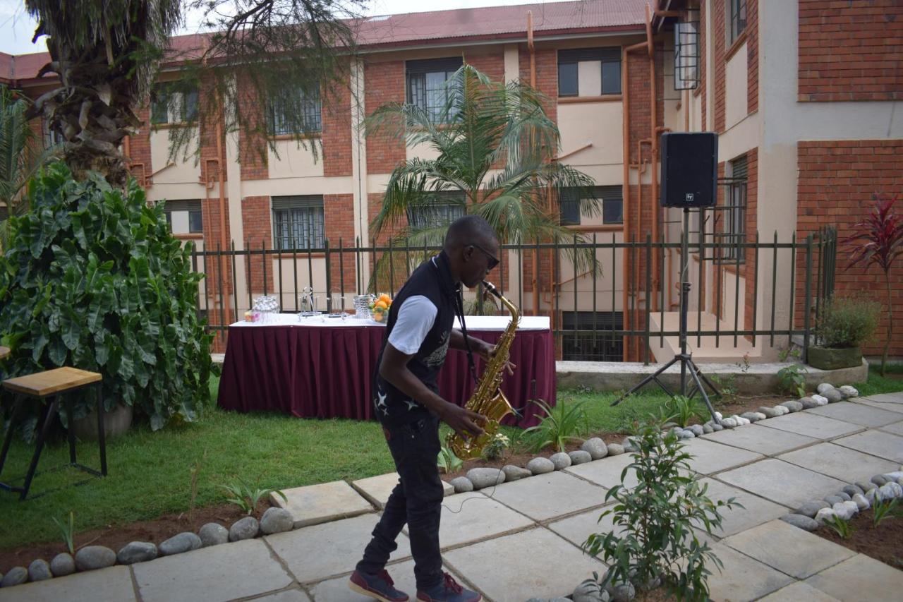 Acacia Hotel Mbarara Nyamitanga Extérieur photo