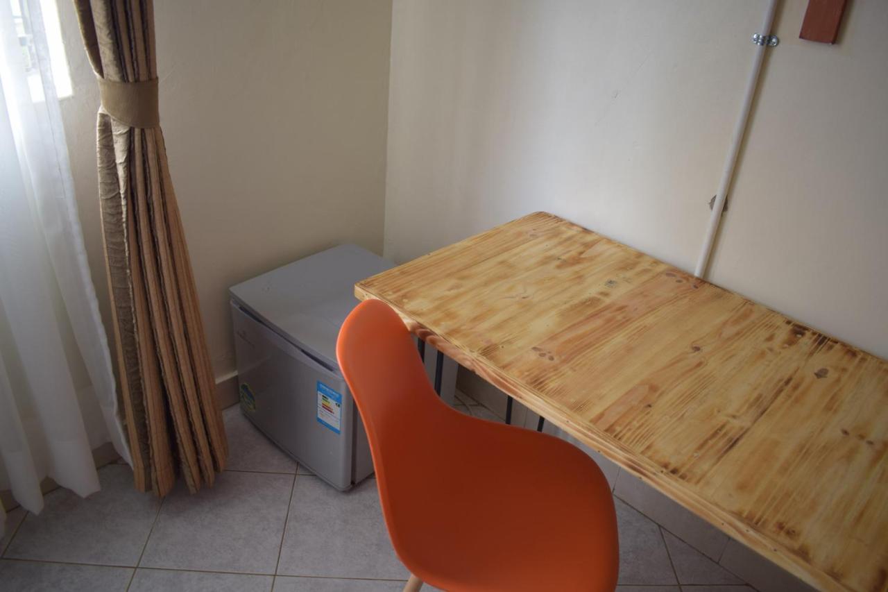 Acacia Hotel Mbarara Nyamitanga Extérieur photo