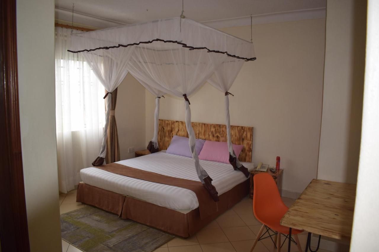 Acacia Hotel Mbarara Nyamitanga Extérieur photo